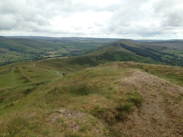 The Peak District (2 easy hiking routes for beginners) – The Next Epic Trip