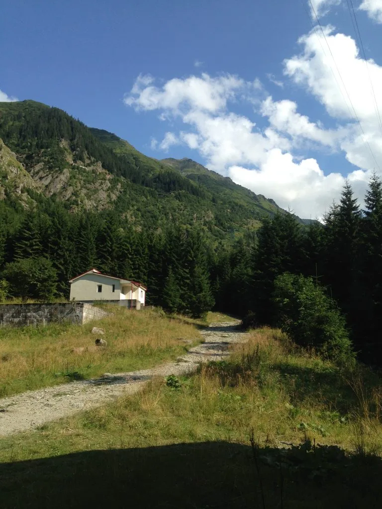 Balea Waterfall-the start of the trail