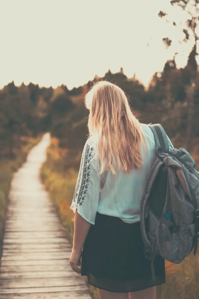 travel to Scotland on a budget in summer by yourself 