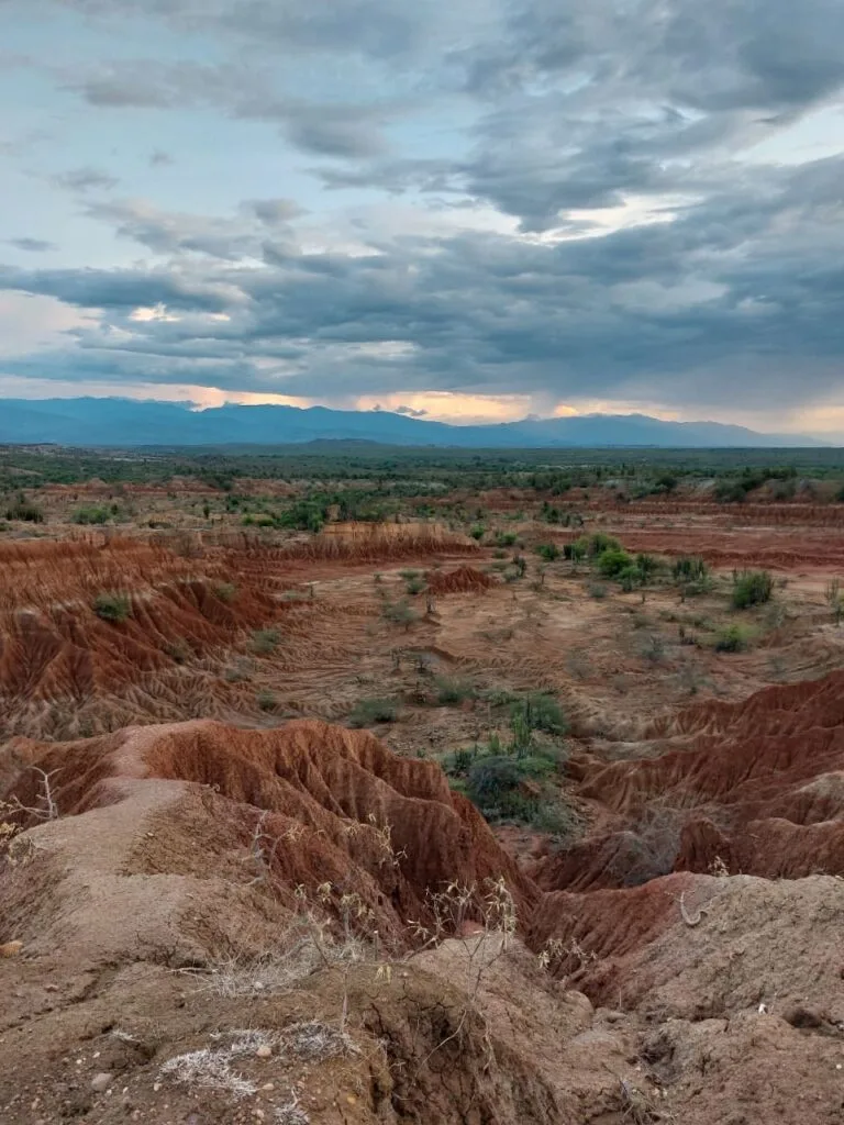 how to hike the Tatacoa desert as a solo female traveller